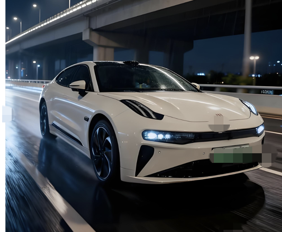 极氪汽车“退市”背后：资本游戏，还是行业警钟？  第2张