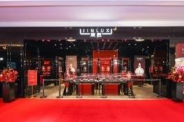 从“大同小异"到“高奢珠宝”,京匠用“国际化审美"另辟蹊径 第1张 从“大同小异"到“高奢珠宝”,京匠用“国际化审美"另辟蹊径 第1张