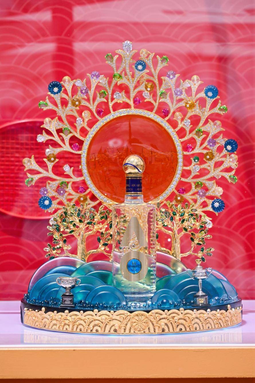 国窖1573日火热进行,东方非遗之美闪耀墨尔本公园 第3张 国窖1573日火热进行,东方非遗之美闪耀墨尔本公园 第3张