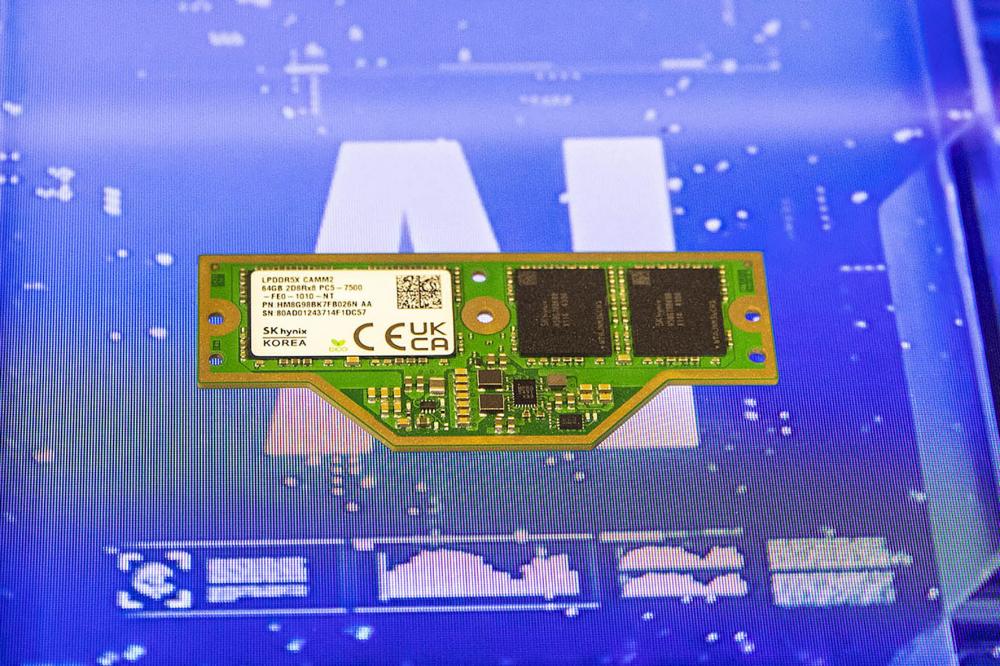 AI引爆存储市场 巨头业绩翻倍开启扩产  第1张