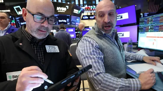 午盘:美股悉数转涨 道指创盘中新高 第1张 午盘:美股悉数转涨 道指创盘中新高 第1张