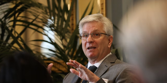 美联储理事沃勒:特朗普引发的加密货币热潮可能正在消退 第1张 美联储理事沃勒:特朗普引发的加密货币热潮可能正在消退 第1张