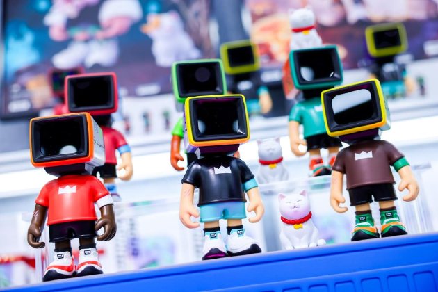 AI潮玩时代开启,奇妙拉比以“阴阳双生”重构IP价值逻辑 第2张 AI潮玩时代开启,奇妙拉比以“阴阳双生”重构IP价值逻辑 第2张