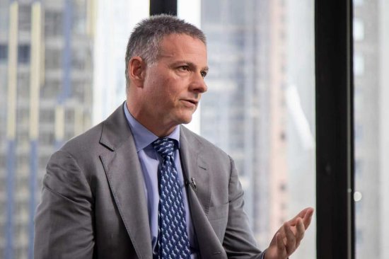 对冲基金经理Einhorn押注美联储大幅降息 称其为“最佳交易之一” 第1张 对冲基金经理Einhorn押注美联储大幅降息 称其为“最佳交易之一” 第1张