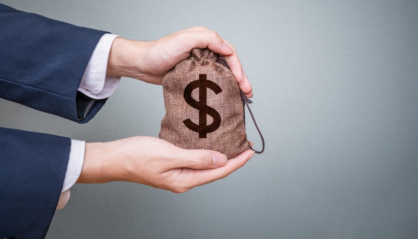 “十五五”规划纲要草案提出“稳步扩大中等收入群体规模”，如何实现？  第1张