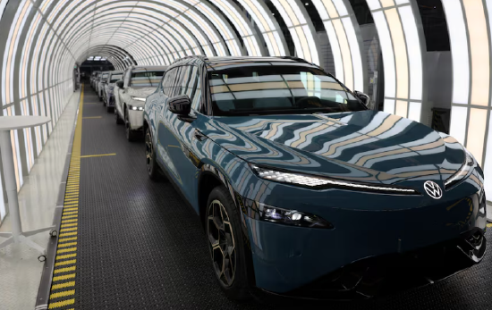 大众与小鹏合作首款车型量产 瞄准中国市场反攻 第1张 大众与小鹏合作首款车型量产 瞄准中国市场反攻 第1张