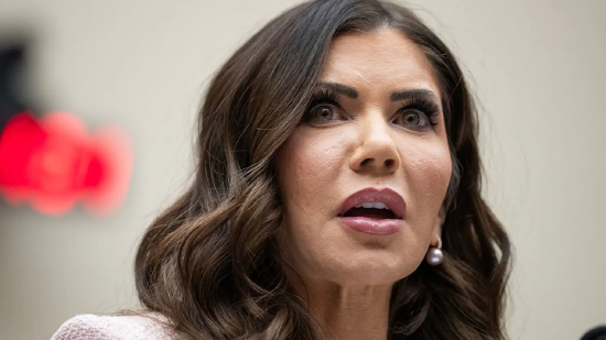 德宾与拉斯金呼吁对国土安全部部长诺姆作伪证展开调查  第1张