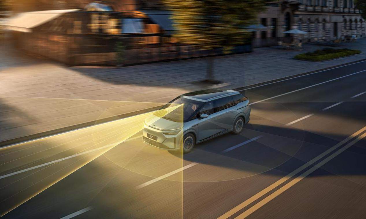 独立运营加速商业化，小鹏汽车成立Robotaxi业务部挑战未来出行  第2张