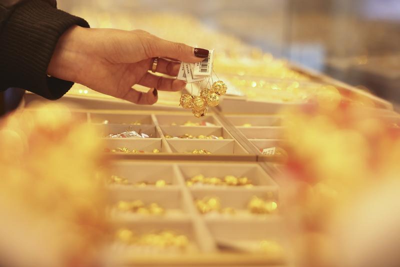 美伊达成临时停火协议，金价创三周新高，油价跌破100美元，全球股市大反弹  第1张