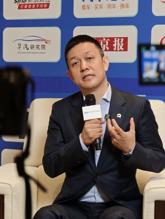 蔚来李斌：20到30万级里，今年要全面应用旗舰级智驾芯片及智驾系统  第1张
