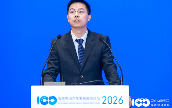 彭钱磊：深蓝汽车和张雪机车一样都是从重庆走向世界，重庆汽车制造土壤非常肥沃  第1张