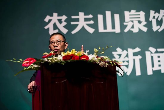 钟睒睒渡劫成功，但农夫山泉真的安全了吗？  第1张